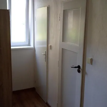 Apartment Orange Nejedleho *